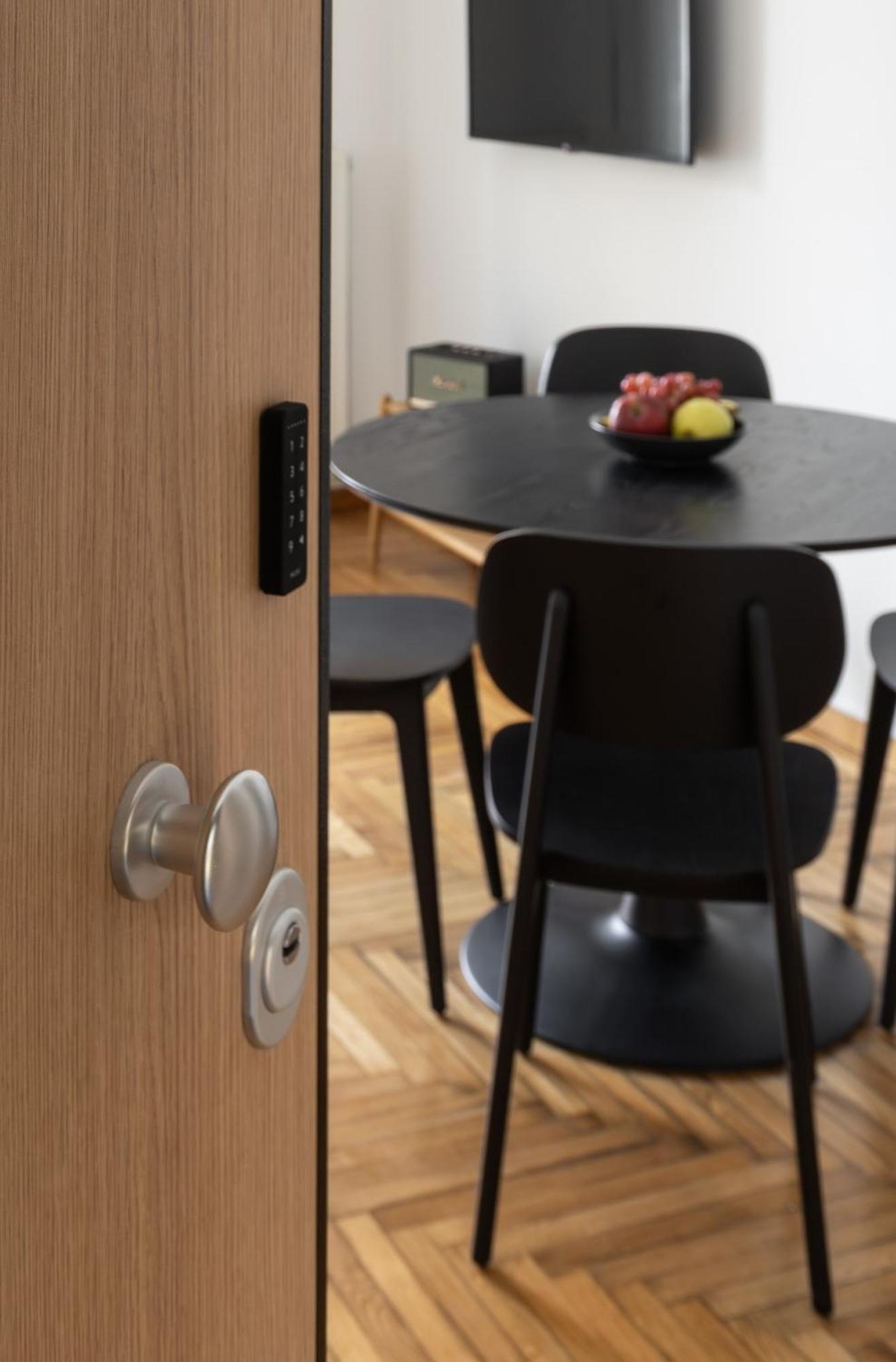 Elliot Neapoli, Athens Apartment Ngoại thất bức ảnh